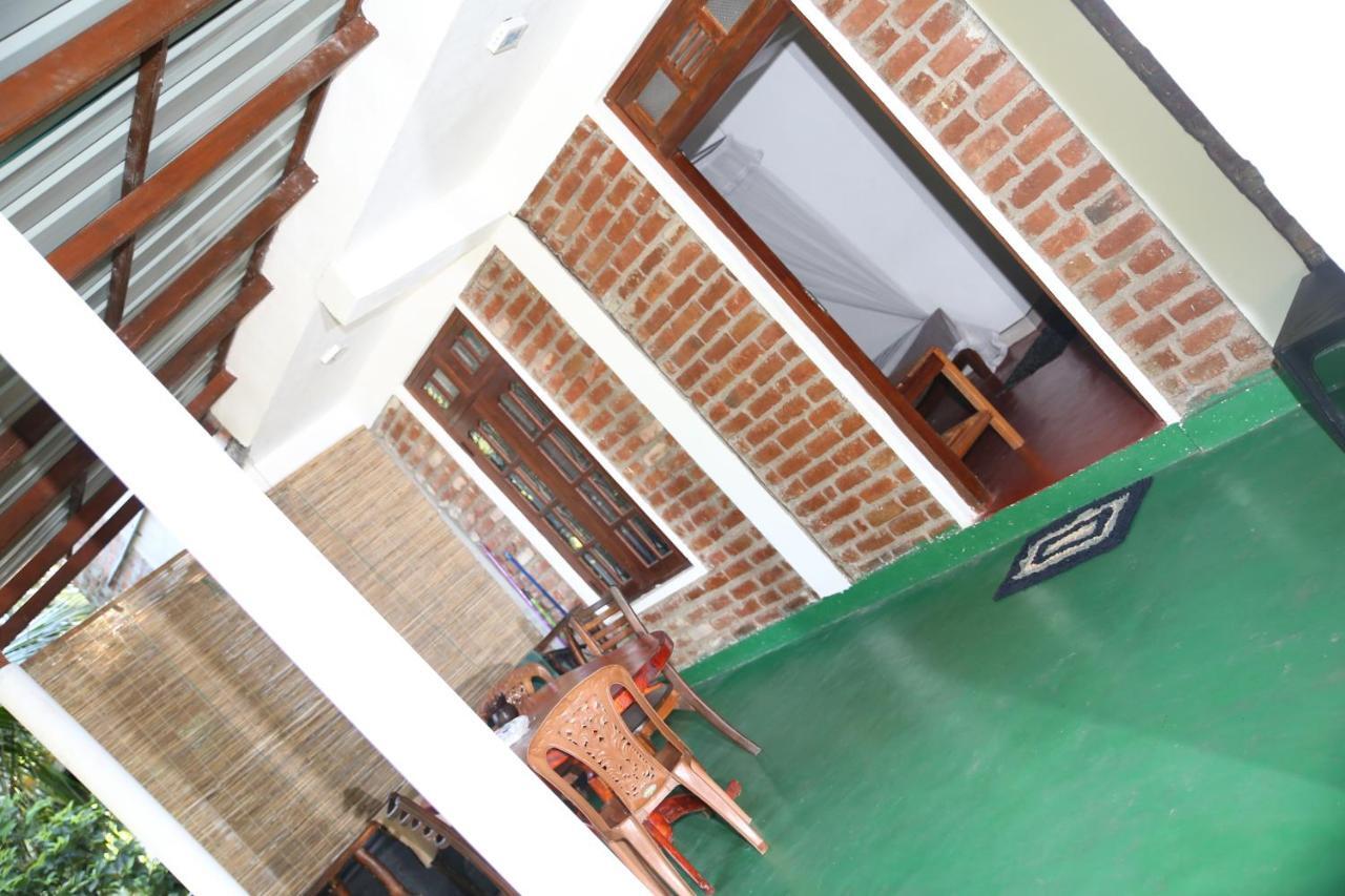 River Forest Nest Ella Exterior foto